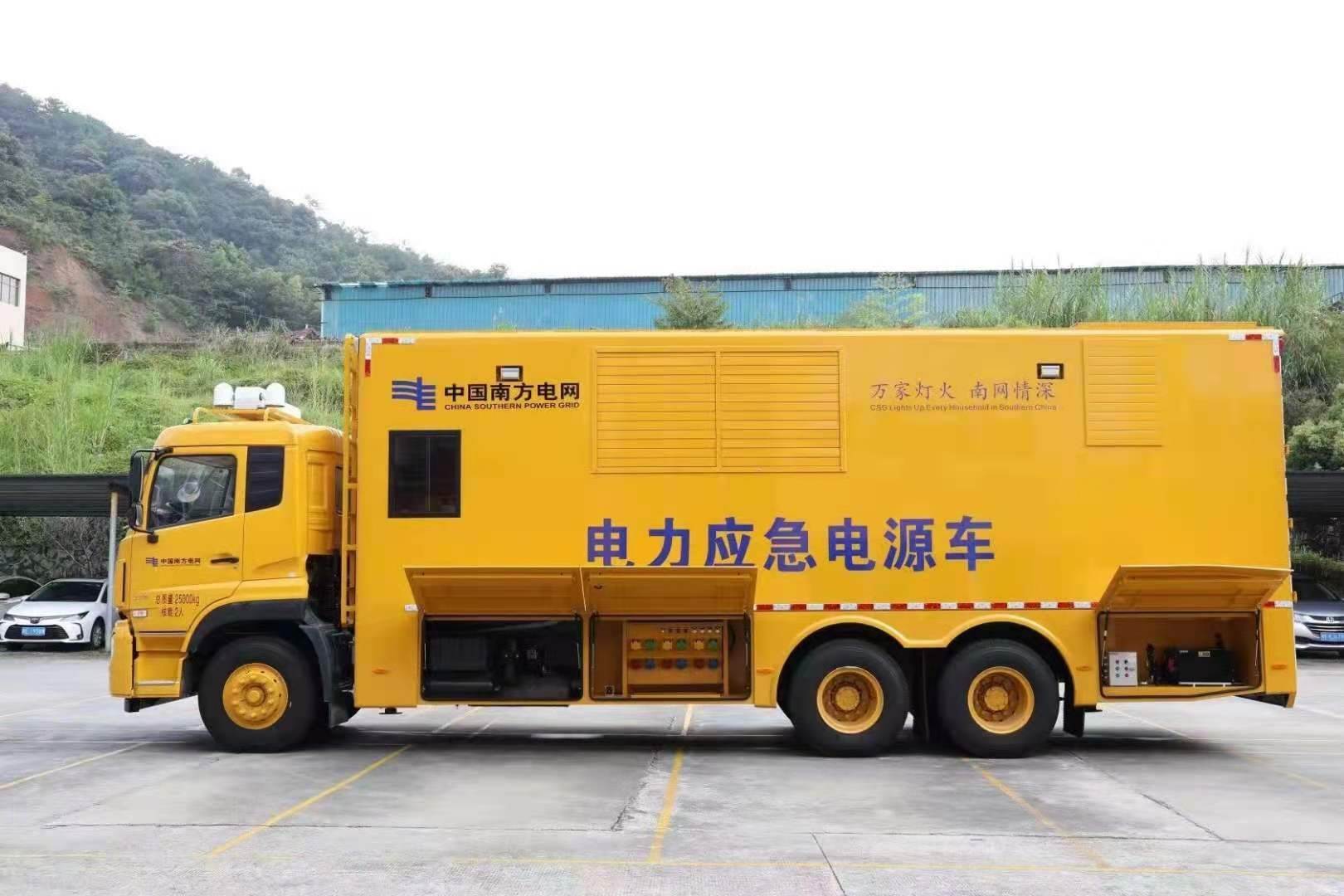 南丹安康大型柴油发电机发电车UPS电源出租租赁